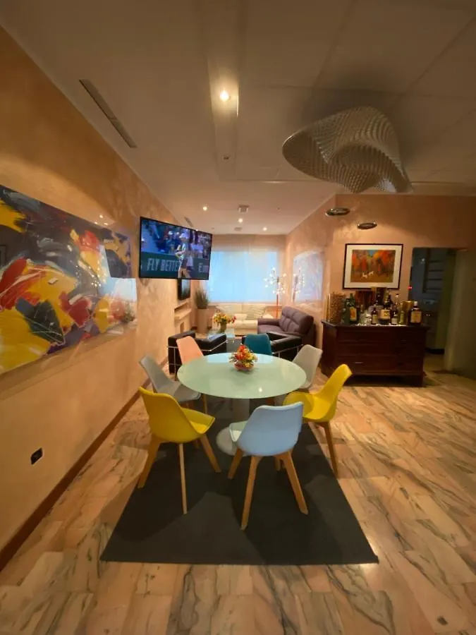 Green Park Hotel 페스키에라델가르다