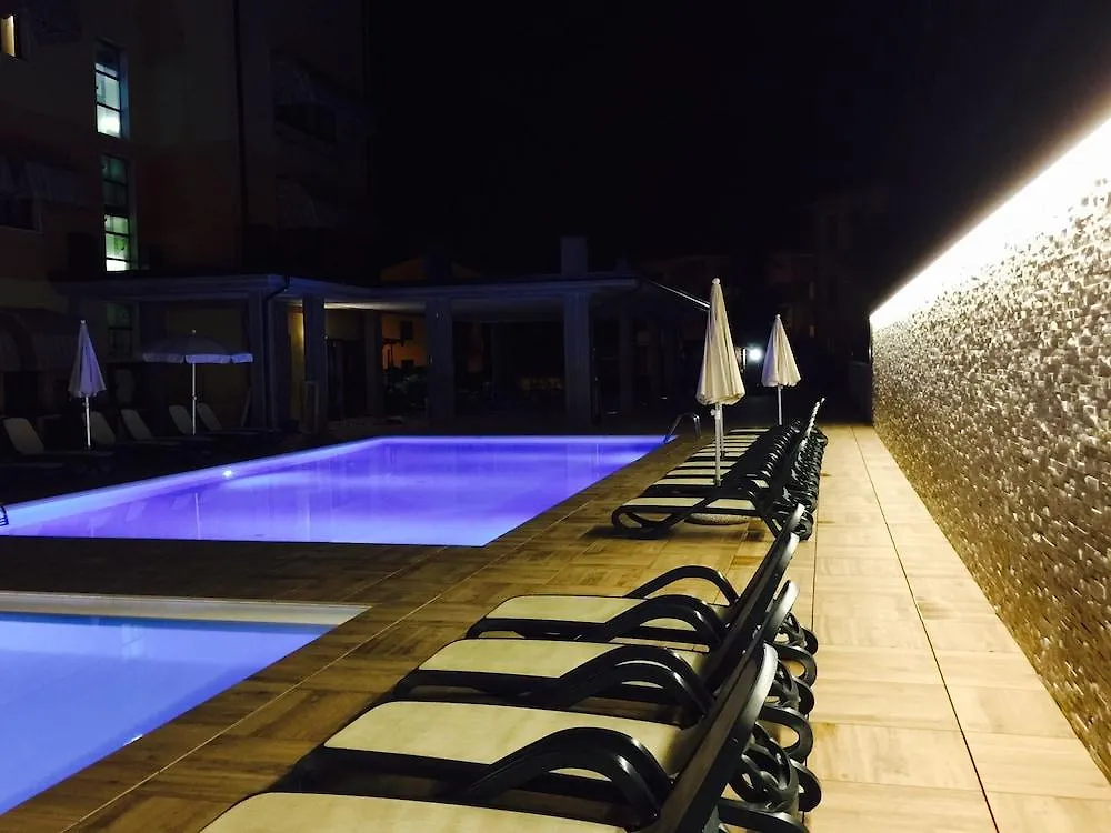 ***  Green Park Hotel ペスキエーラ・デル・ガルダ イタリア