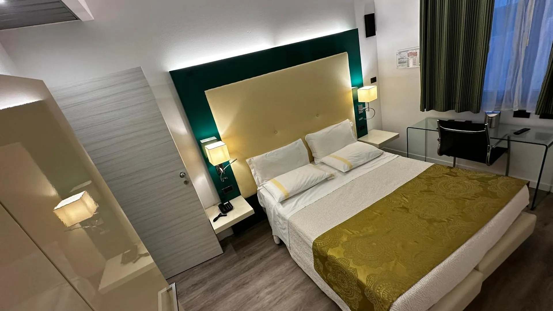 ***  Green Park Hotel ペスキエーラ・デル・ガルダ イタリア